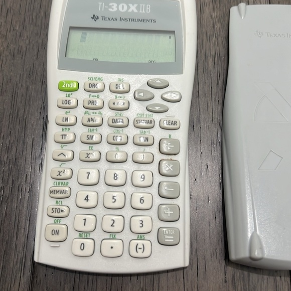 Texas Instruments calculator - Picture 2 of 5